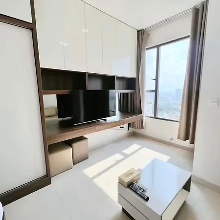 Genius Apartment River Gate Free Pool-2